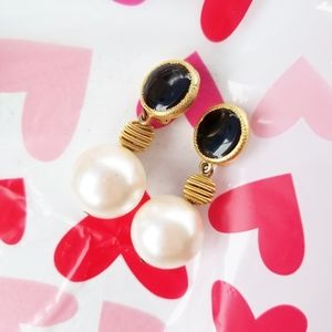 1980s Giant Pearl Dangling ClipOn Earrings
